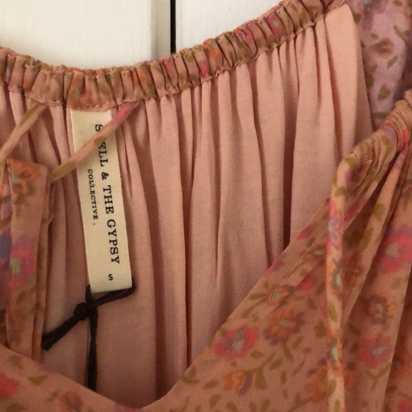 UFT Spell Rae Gown - Picture 10 of 11